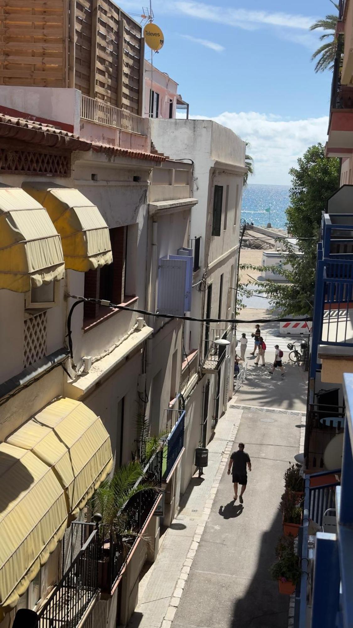 Sunny Flat In Sitges 30 Seconds To Beach, Balcony & Sea Views! מראה חיצוני תמונה