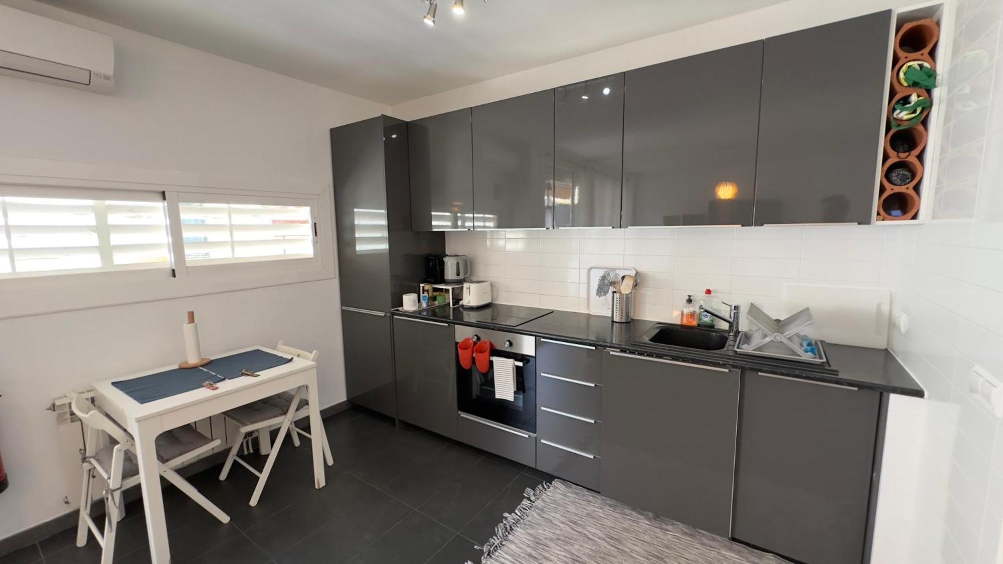 Sunny Flat In Sitges 30 Seconds To Beach, Balcony & Sea Views! מראה חיצוני תמונה