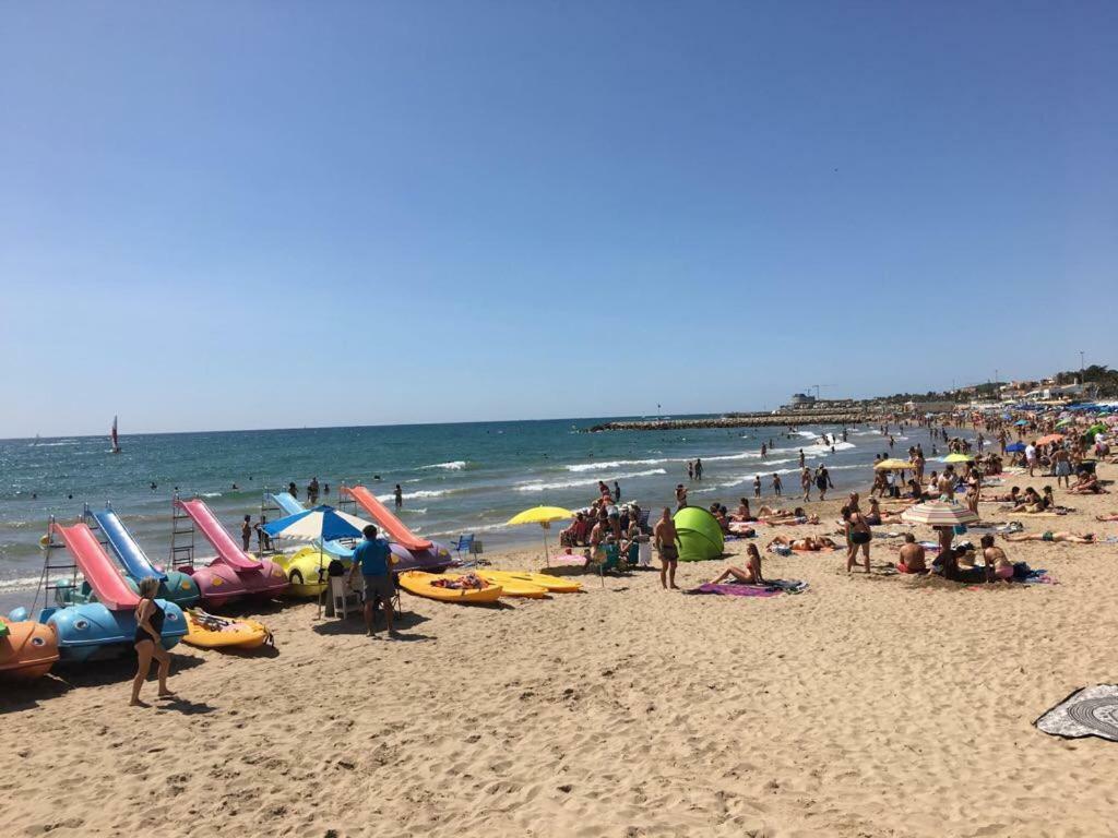 Sunny Flat In Sitges 30 Seconds To Beach, Balcony & Sea Views! מראה חיצוני תמונה