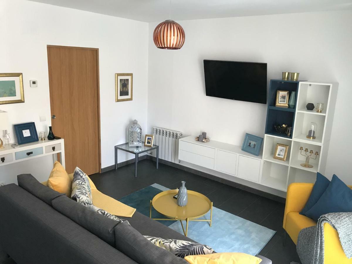 Sunny Flat In Sitges 30 Seconds To Beach, Balcony & Sea Views! מראה חיצוני תמונה